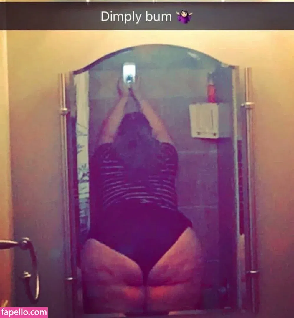 RainIsWet Onlyfans Photo Gallery 