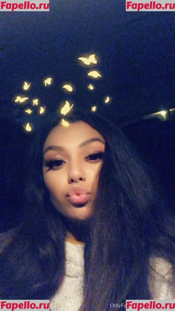 queencurls Onlyfans Photo Gallery 