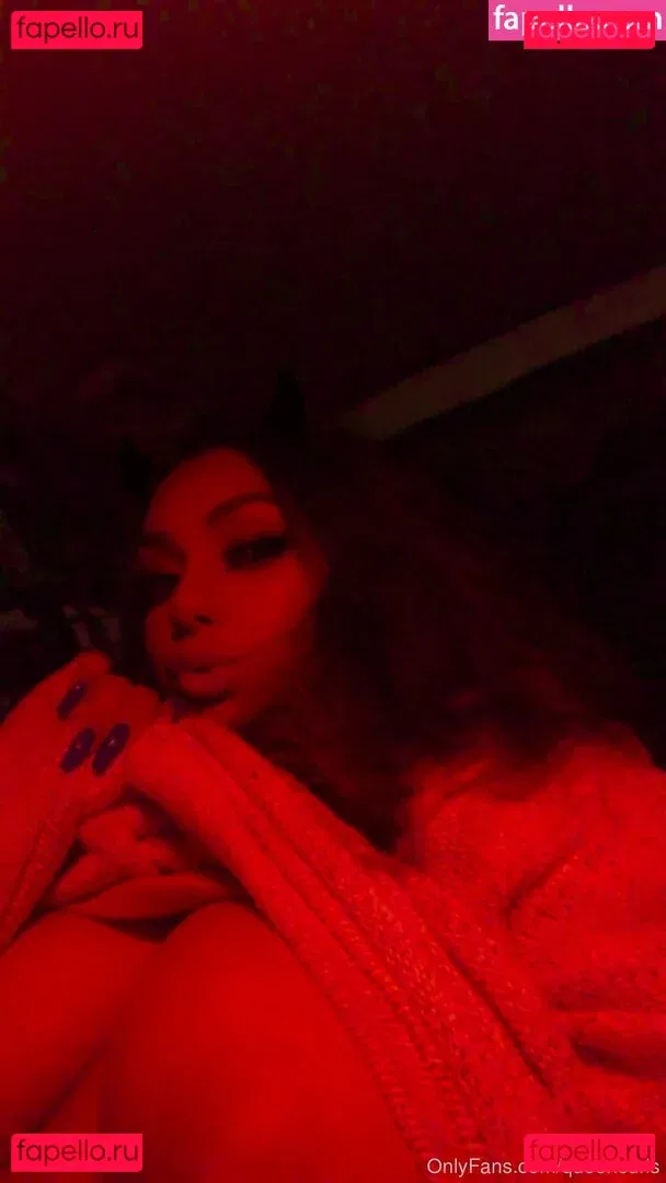 queencurls Onlyfans Photo Gallery 