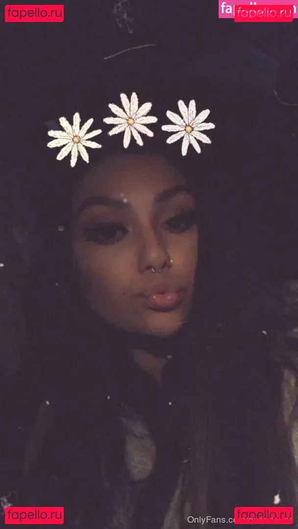 queencurls Onlyfans Photo Gallery 