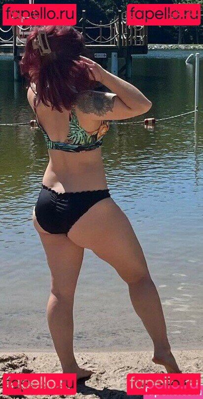Pockets4bees / little_pockets210 Nude Onlyfans Photo 37