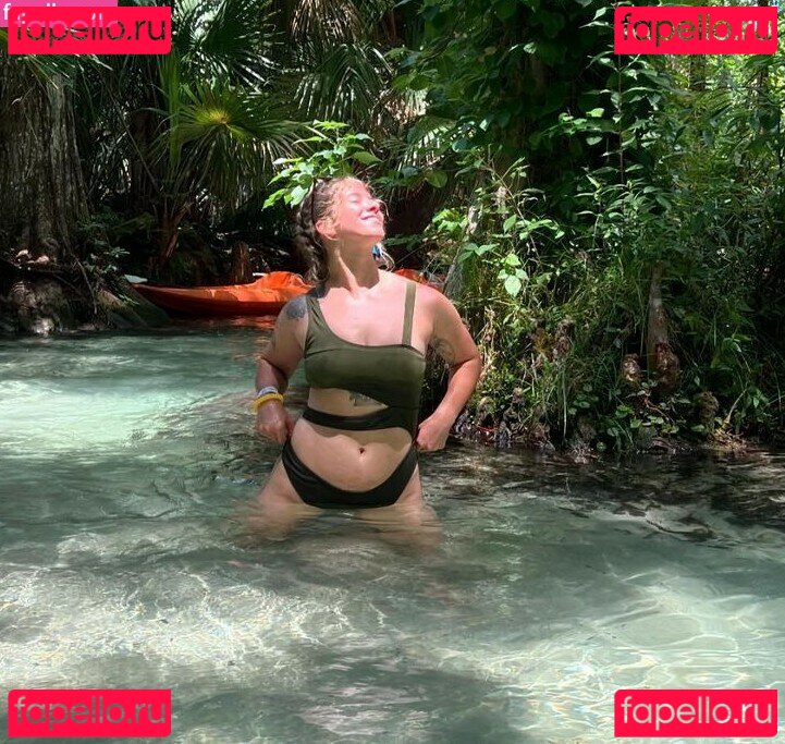Pockets4bees / little_pockets210 Nude Onlyfans Photo 22
