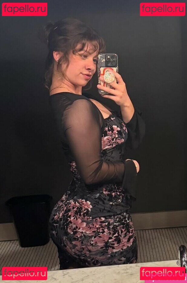 Pockets4bees / little_pockets210 Nude Onlyfans Photo 11