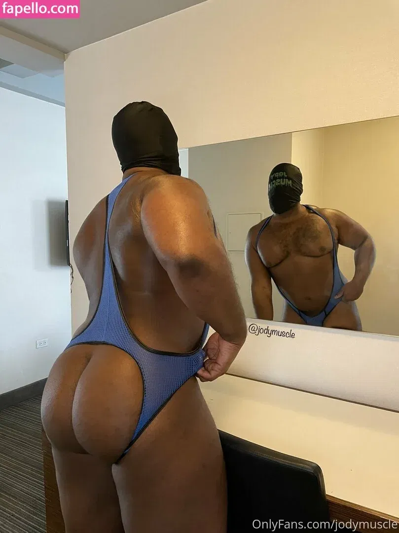jodymuscle Onlyfans Photo Gallery 