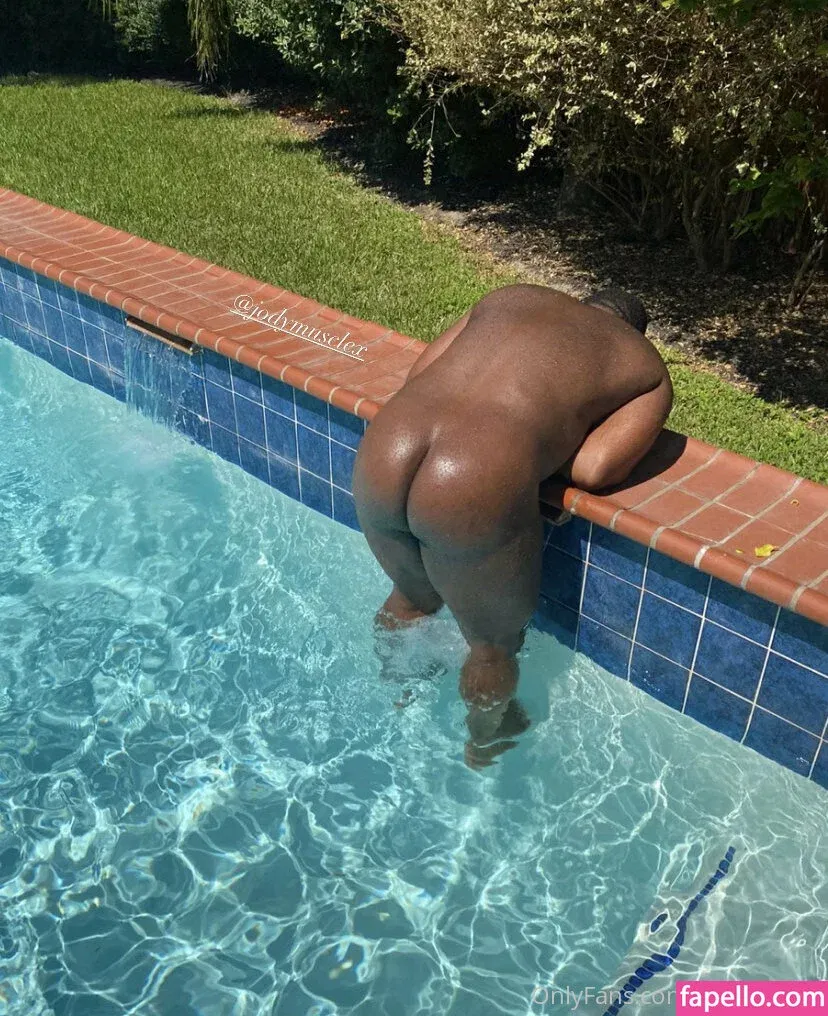 jodymuscle Onlyfans Photo Gallery 