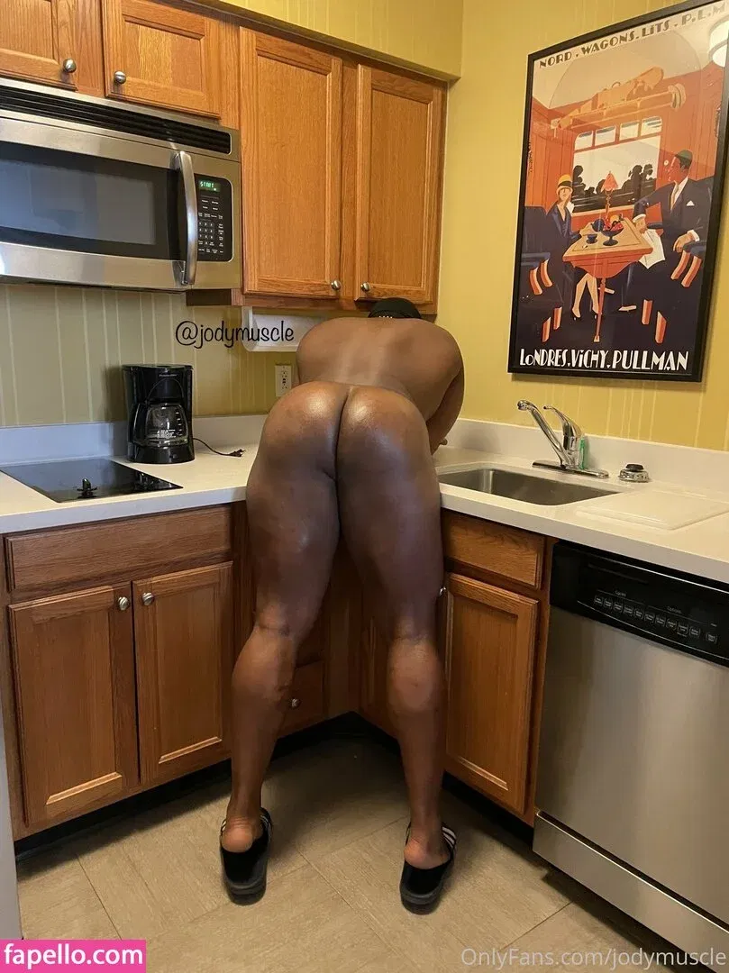 jodymuscle Onlyfans Photo Gallery 