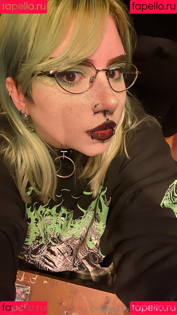 suicidyalice Onlyfans Photo Gallery 