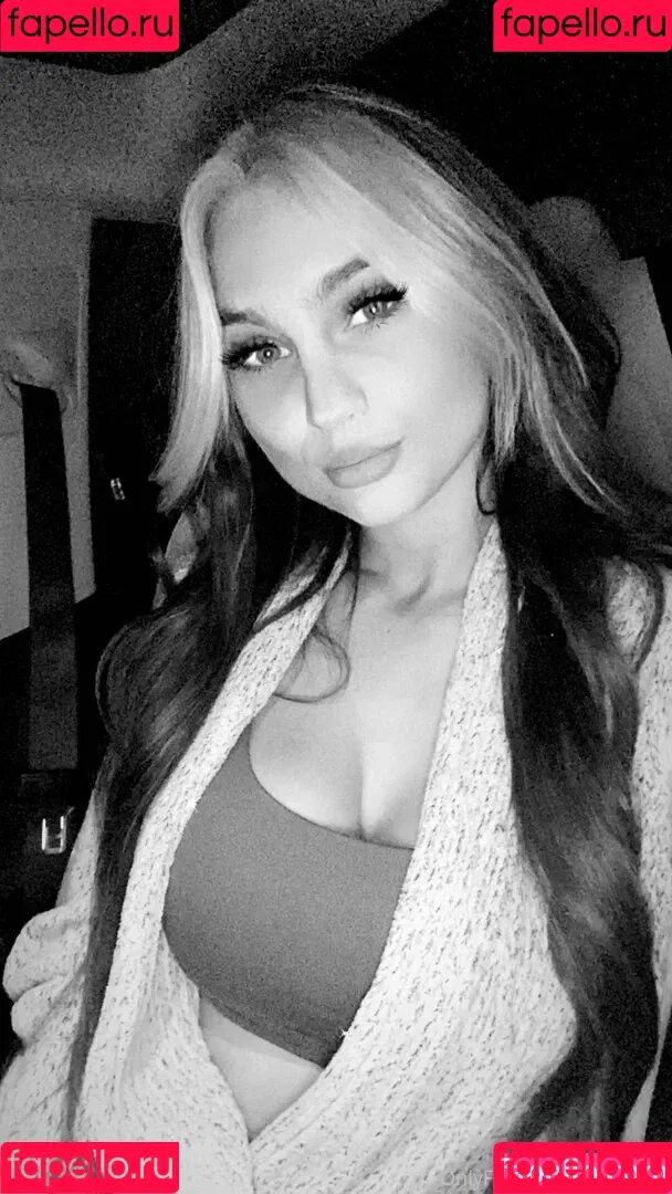 VIPKay Onlyfans Photo Gallery 