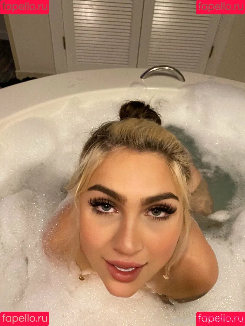 VIPKay Onlyfans Photo Gallery 