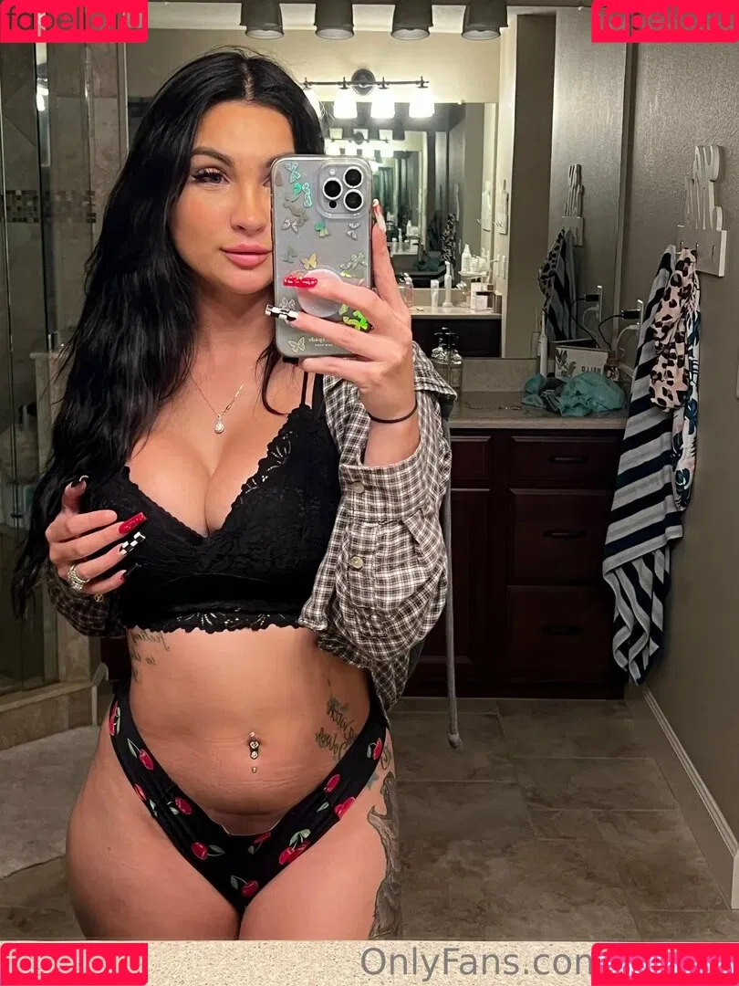 VIPKay Onlyfans Photo Gallery 