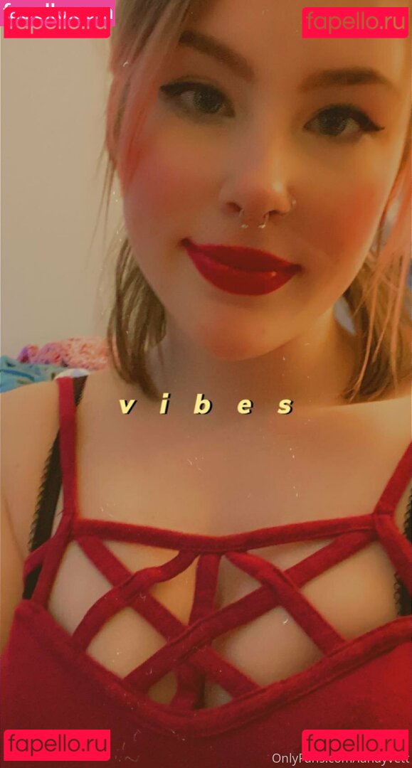 indierose0 / itstheindierose Onlyfans Photo Gallery 