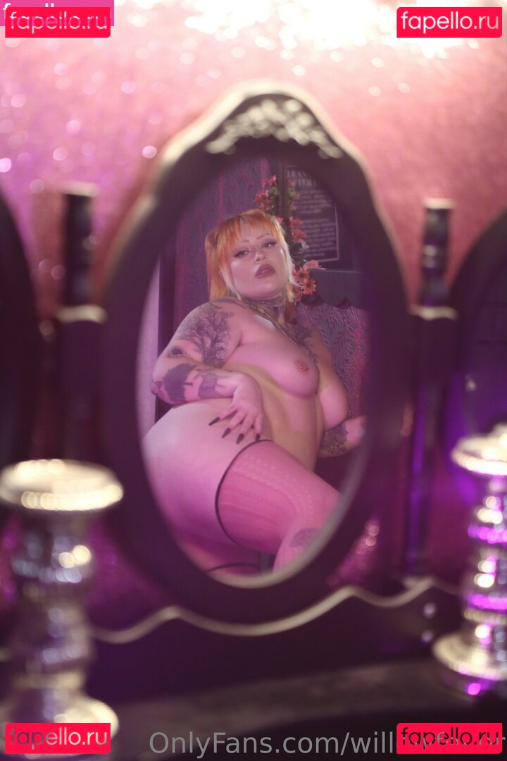 eatsleeppeachrepeatfree / eatsleeprace Onlyfans Photo Gallery 