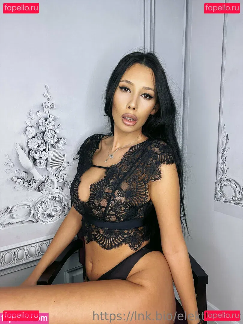 elektracox Onlyfans Photo Gallery 