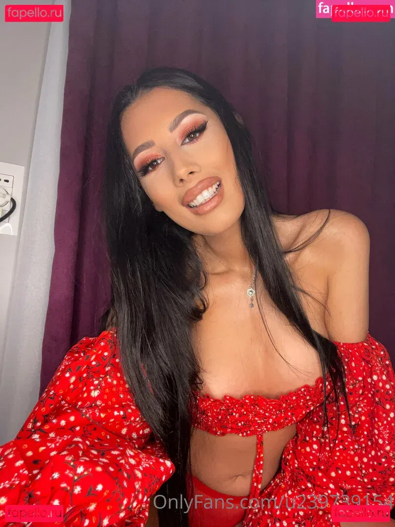 elektracox Onlyfans Photo Gallery 