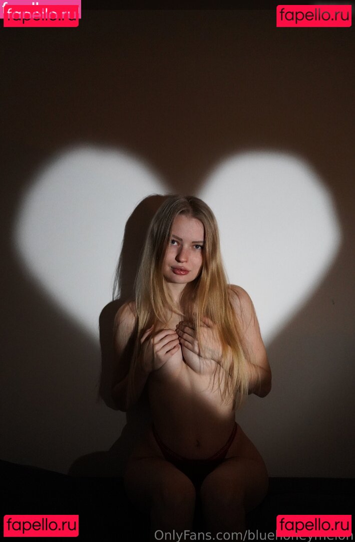 Bluehoneymelon Nude Onlyfans Photo 25