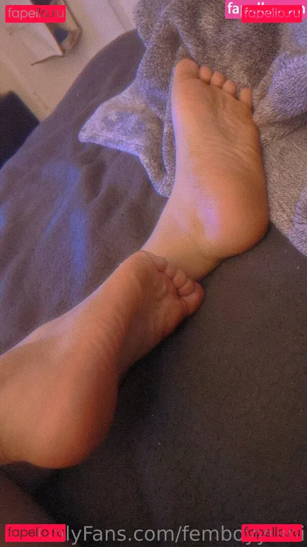 femboyyumi Onlyfans Photo Gallery 