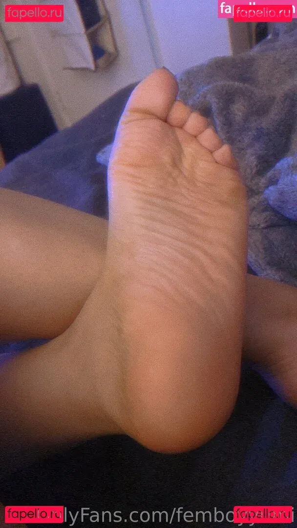 femboyyumi Onlyfans Photo Gallery 