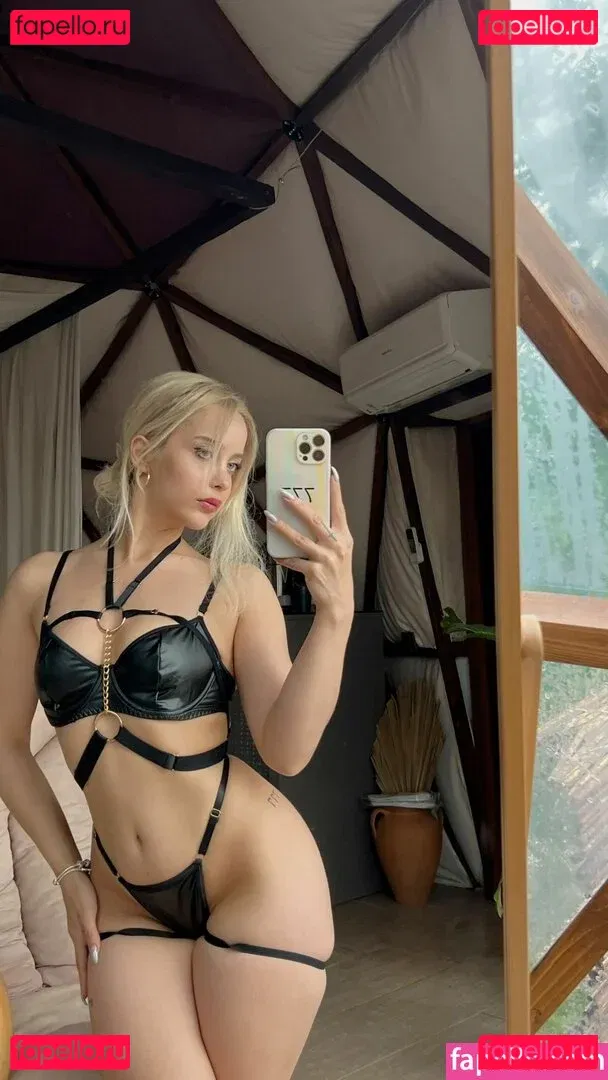 gizemsavagex Onlyfans Photo Gallery 