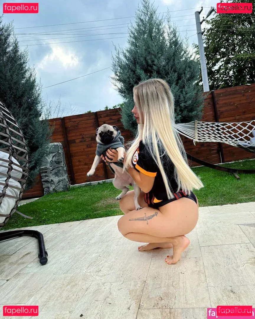 gizemsavagex Onlyfans Photo Gallery 