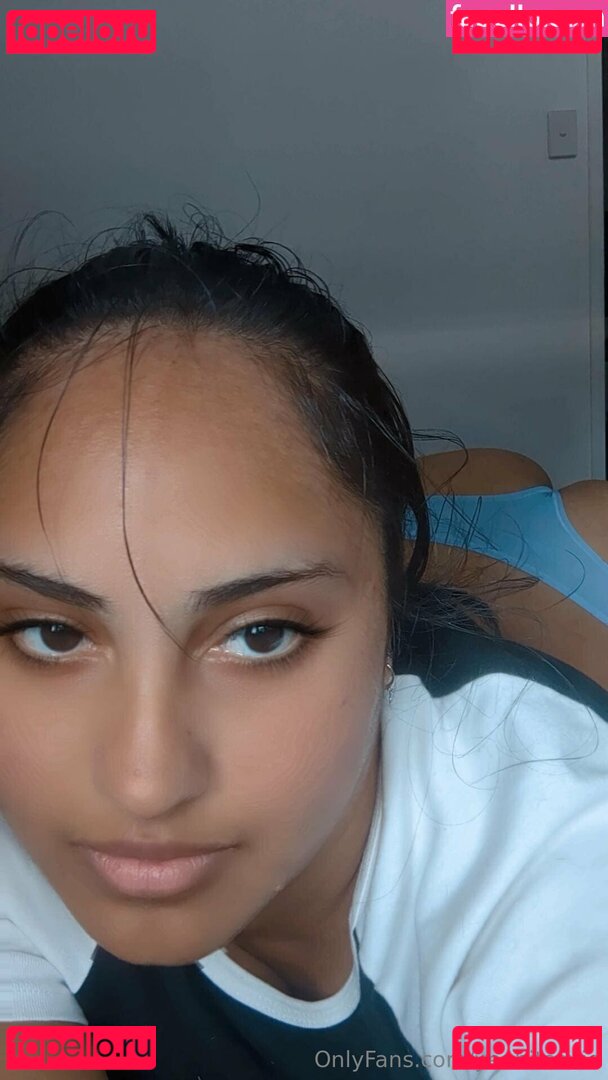 yeahitsevie Onlyfans Photo Gallery 