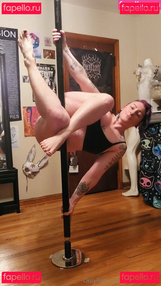 deathreaux Onlyfans Photo Gallery 