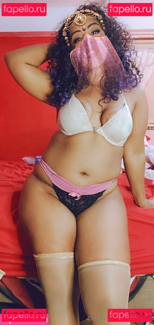 alicepika Onlyfans Photo Gallery 