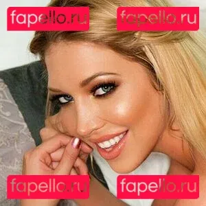 Lexi Lowe Onlyfans Photo Gallery 