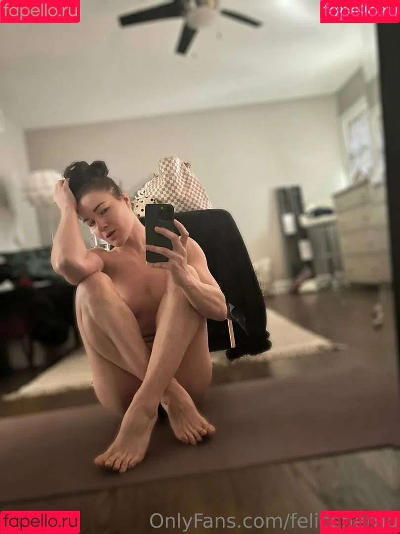 Felice Herrig Onlyfans Photo Gallery 