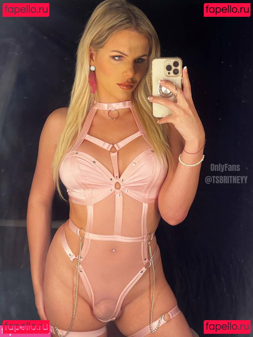 TSBritneySpears / Trans Britney Spears / transbritneyspears / tsbritney Onlyfans Photo Gallery 