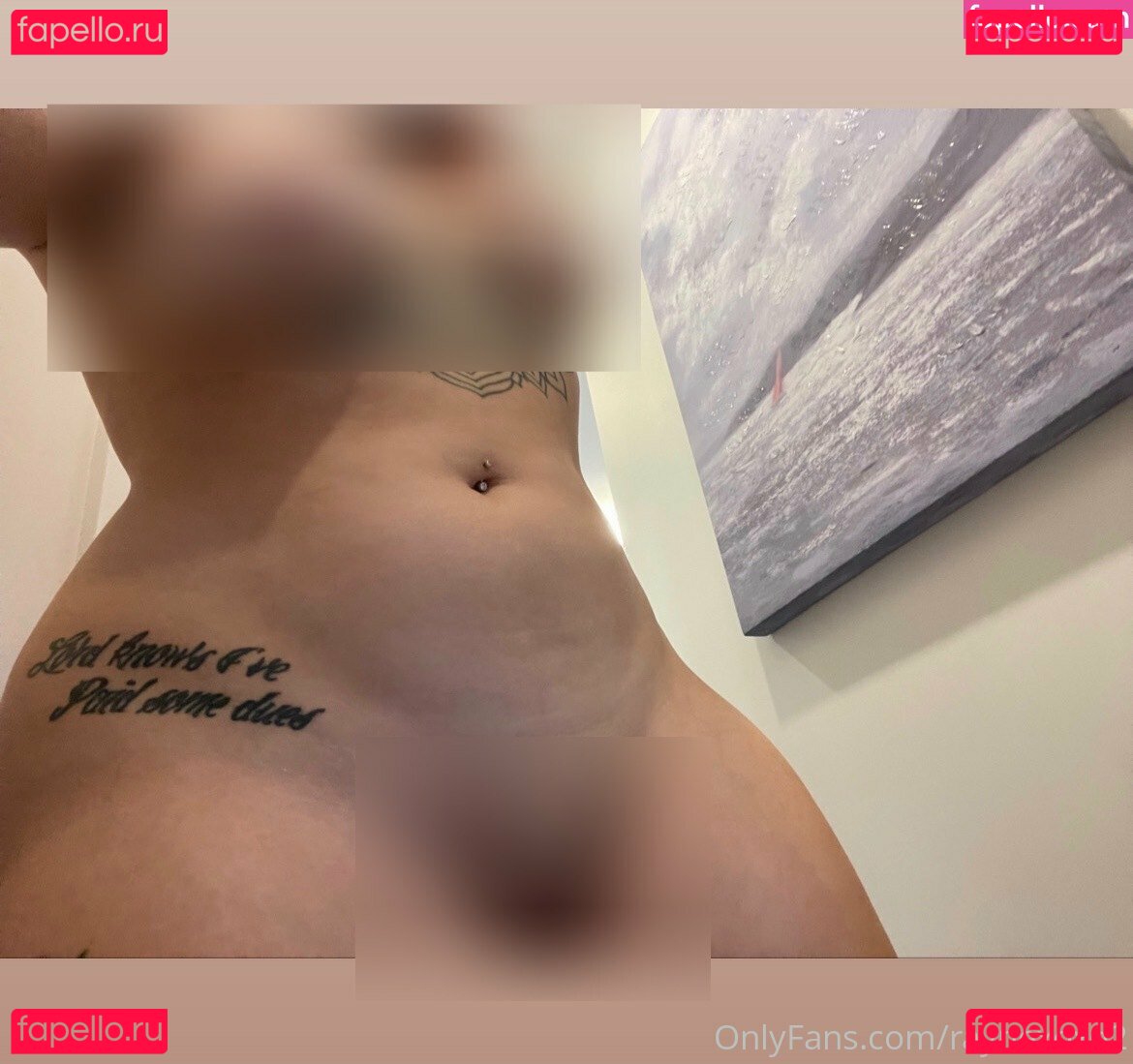 raynexox / raynexoxo2 Onlyfans Photo Gallery 