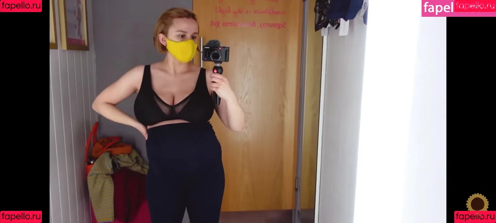 Hannah Witton Onlyfans Photo Gallery 