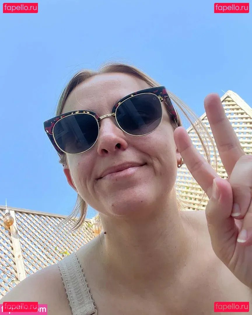 Hannah Witton Onlyfans Photo Gallery 