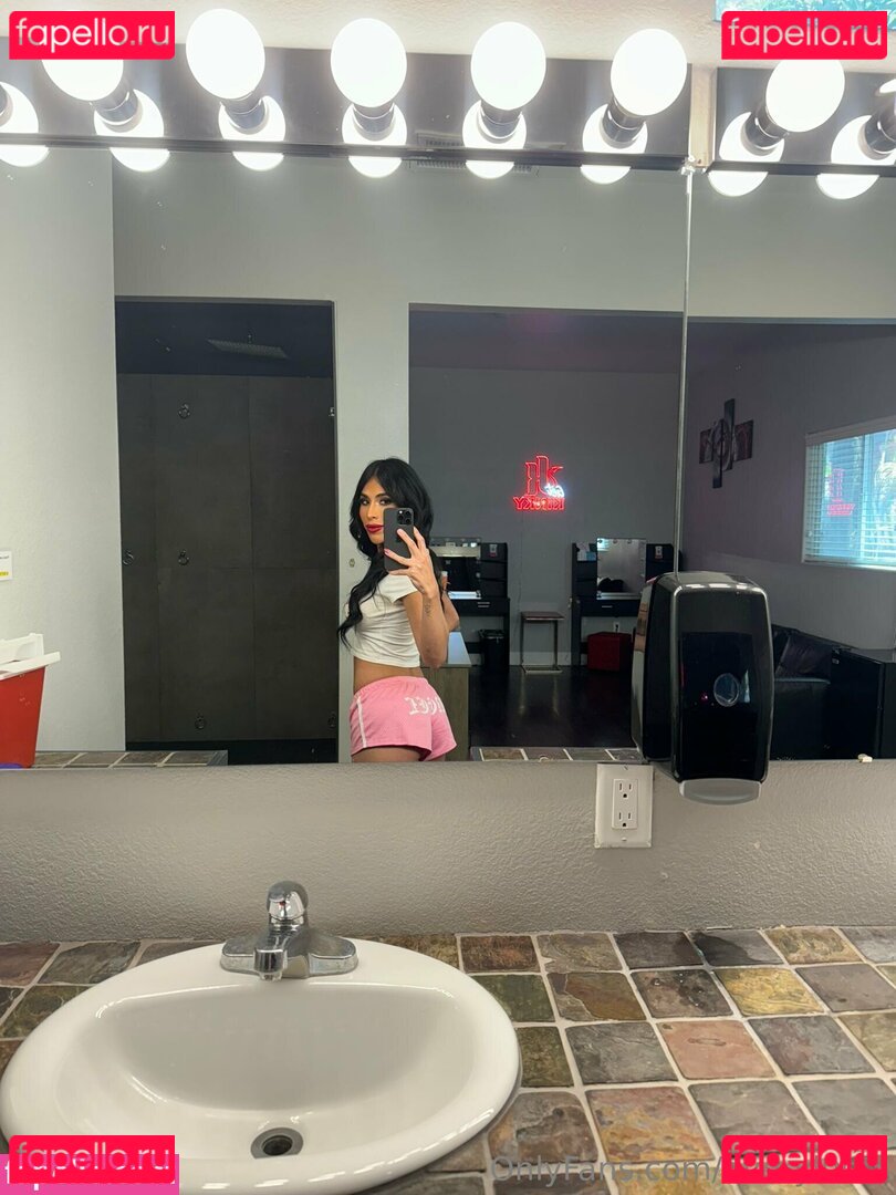 averylustx Nude Onlyfans Photo 28
