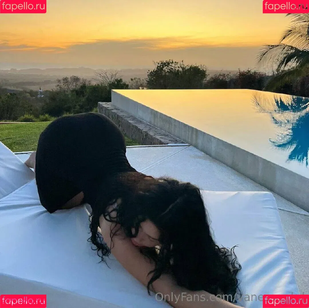 Vanessa.rhd Onlyfans Photo Gallery 