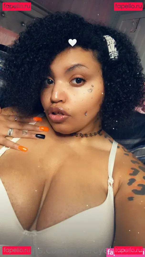 xmercyelagofree Onlyfans Photo Gallery 