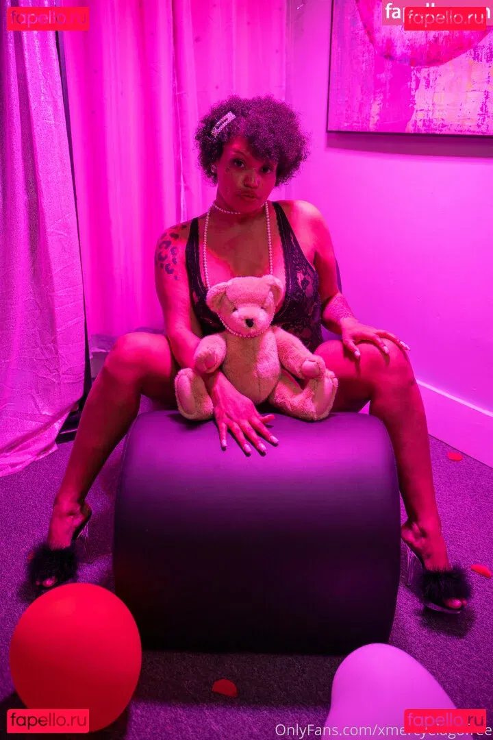 xmercyelagofree Onlyfans Photo Gallery 