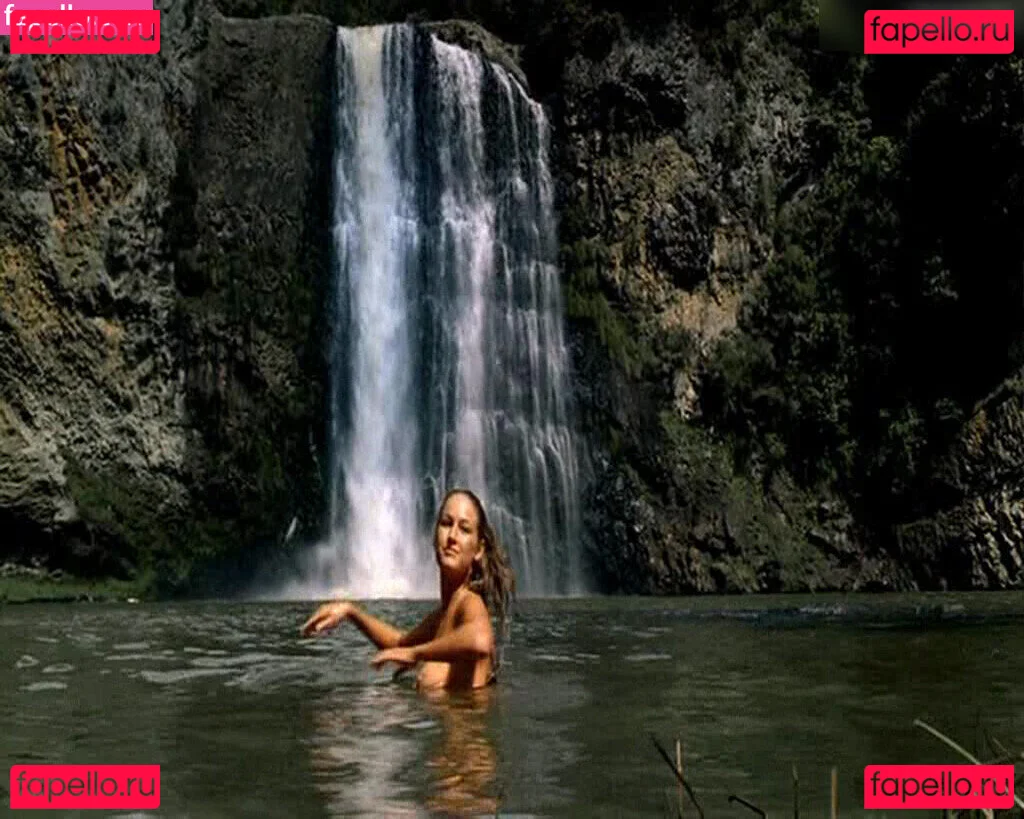 Leelee Sobieski Onlyfans Photo Gallery 