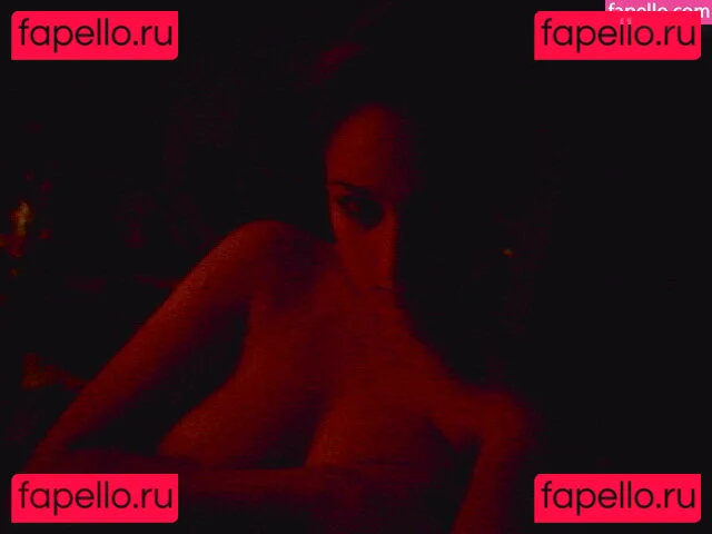 Leelee Sobieski Onlyfans Photo Gallery 