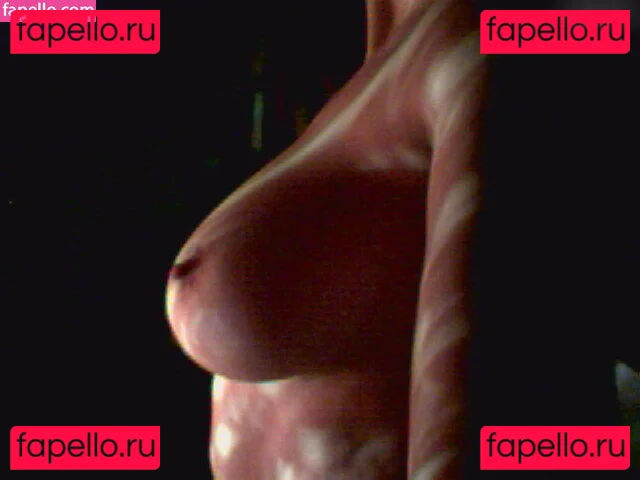 Leelee Sobieski Onlyfans Photo Gallery 