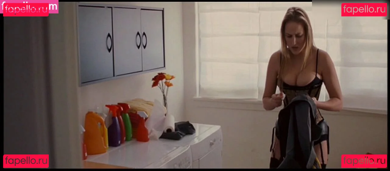 Leelee Sobieski Onlyfans Photo Gallery 