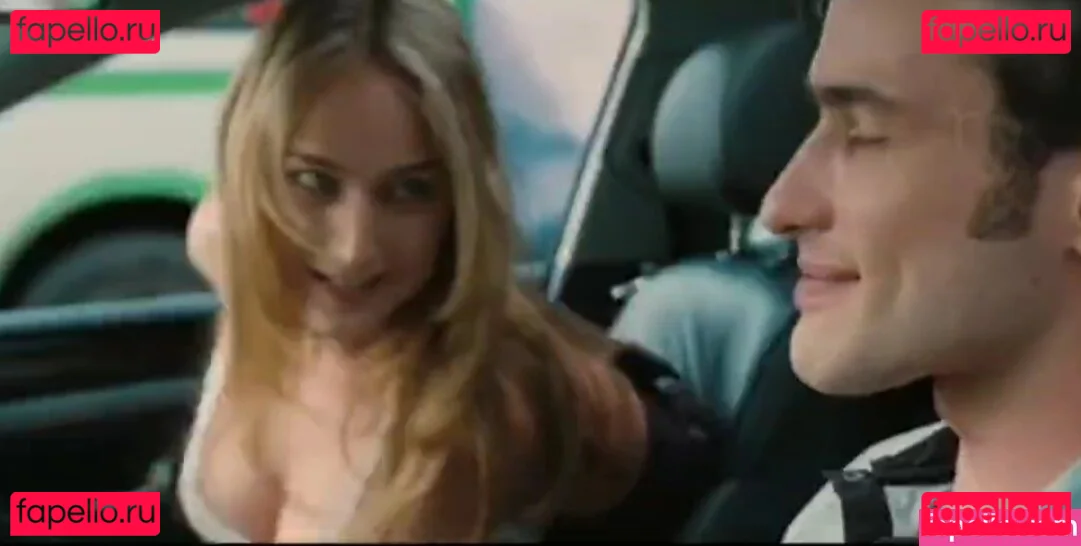 Leelee Sobieski Onlyfans Photo Gallery 