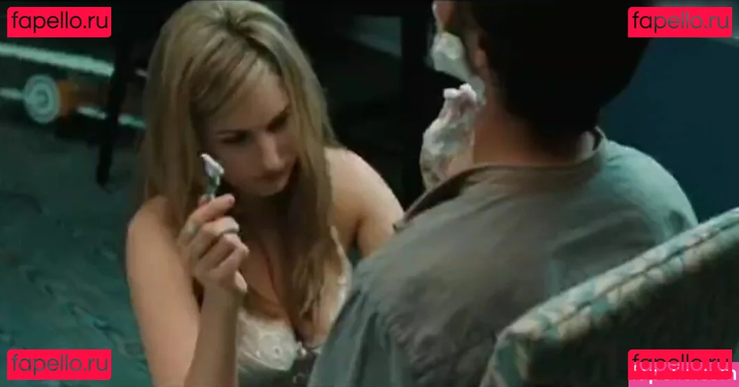 Leelee Sobieski Onlyfans Photo Gallery 