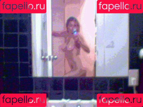 Leelee Sobieski Onlyfans Photo Gallery 