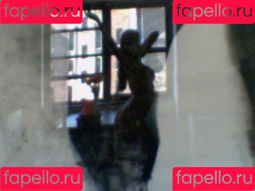 Leelee Sobieski Onlyfans Photo Gallery 