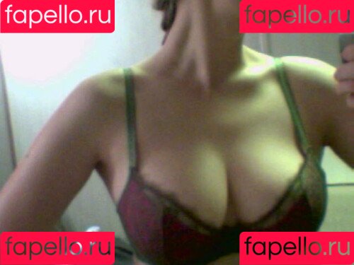 Leelee Sobieski Onlyfans Photo Gallery 