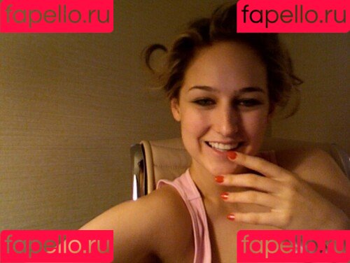 Leelee Sobieski Onlyfans Photo Gallery 