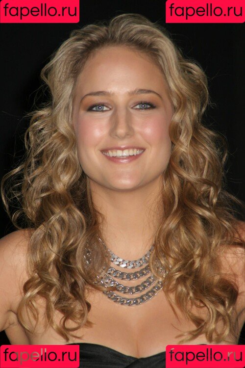 Leelee Sobieski Onlyfans Photo Gallery 