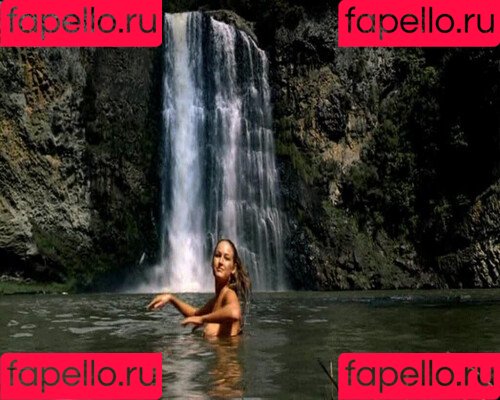 Leelee Sobieski Onlyfans Photo Gallery 