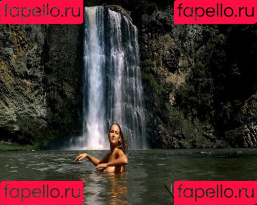 Leelee Sobieski Onlyfans Photo Gallery 