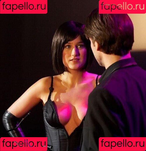 Leelee Sobieski Onlyfans Photo Gallery 